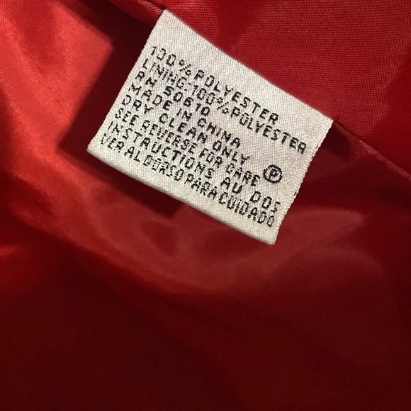 Le Suit Women's Red Skirt Suit - Picture 6 of 13